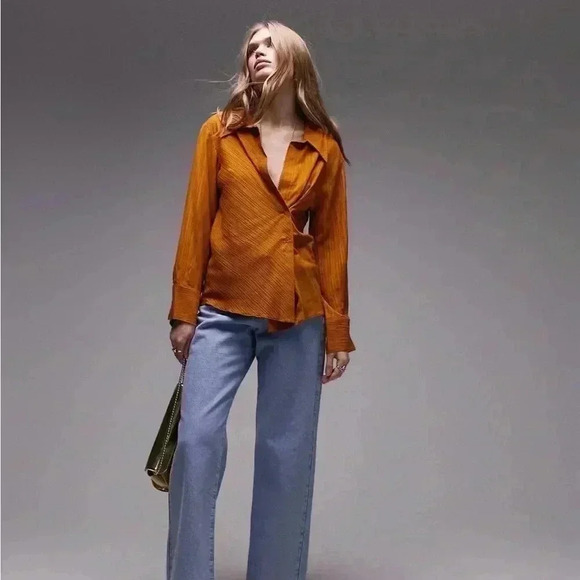 NWOT TopShop Textured Wrap Top In Tobacco - Picture 4 of 10